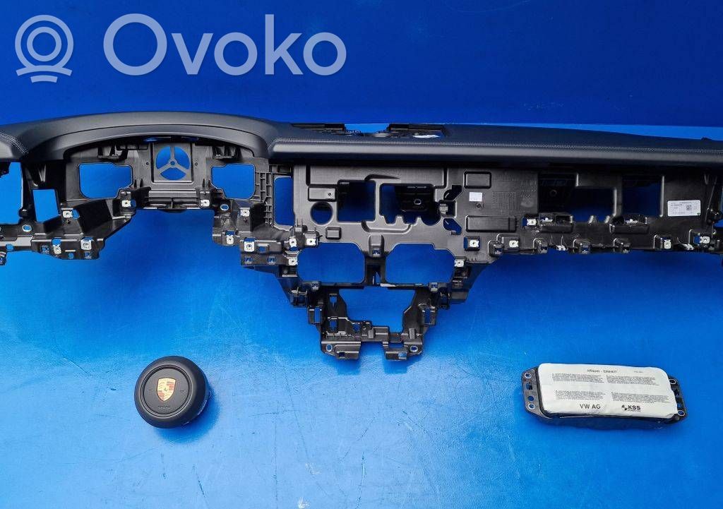 Porsche Cayenne (9Y0 9Y3) Bord 