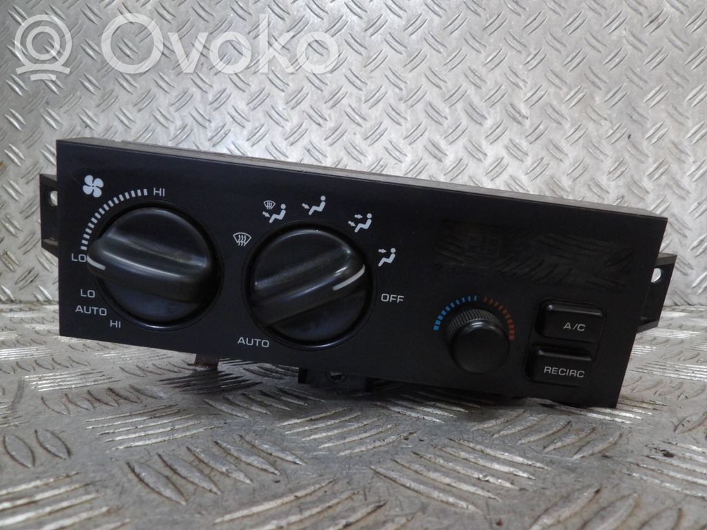 Jeep Grand Cherokee Climate control unit 