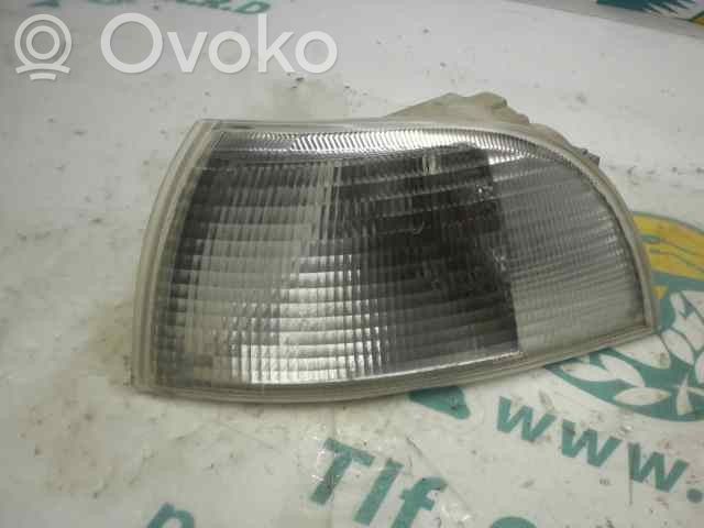 Fiat Punto (176) Lampa przednia 