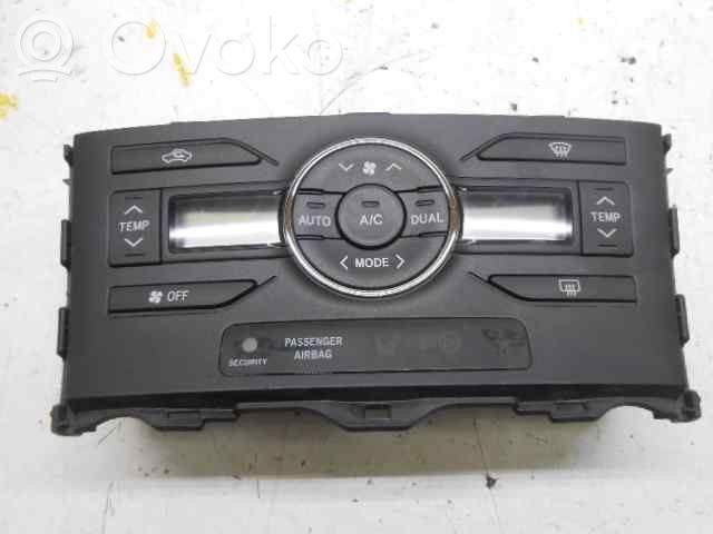 Toyota Auris E180 Climate control unit 