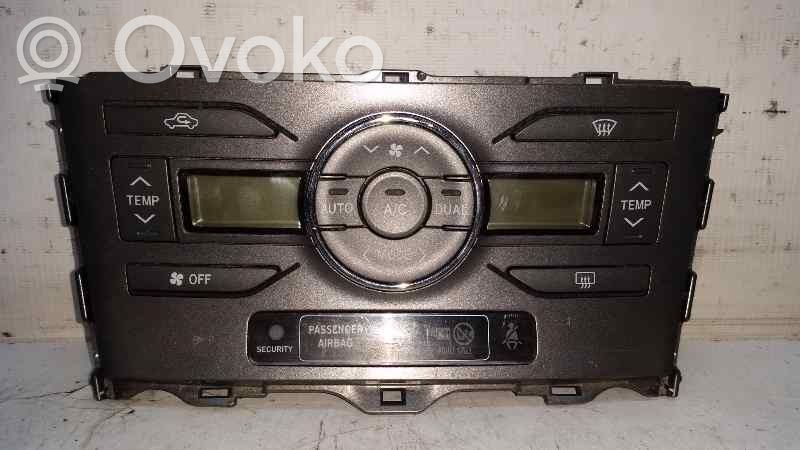 Toyota Auris E180 Climate control unit 