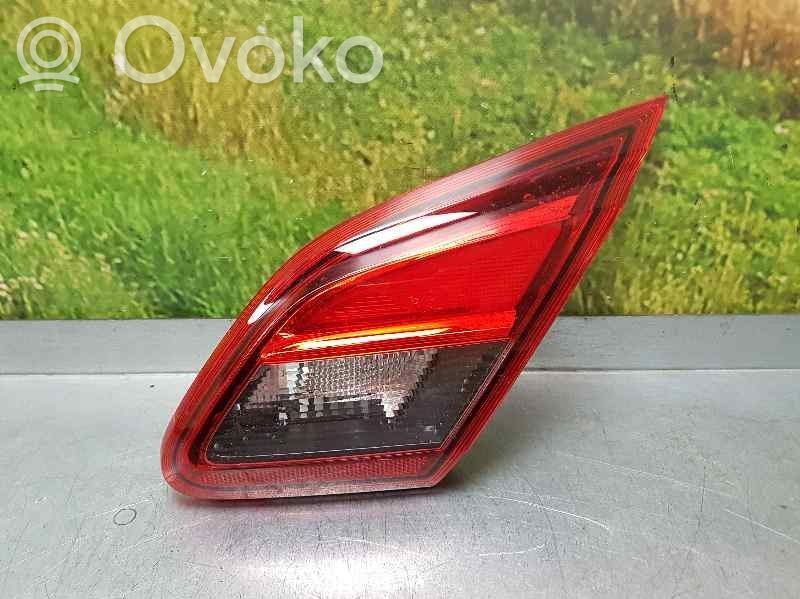 Luz trasera/de freno   13428452