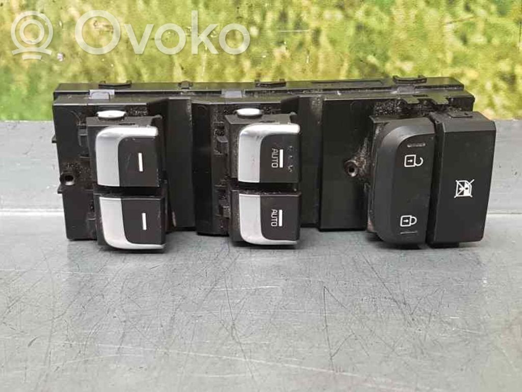 KIA Sportage Przyciski szyb 