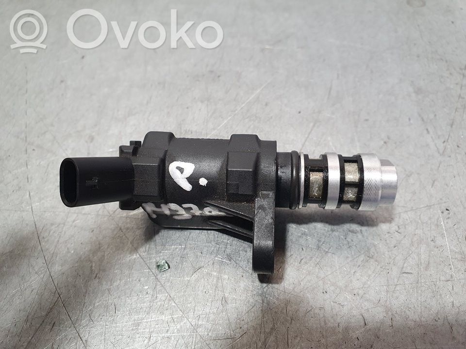 Inyector de combustible   04E906455S