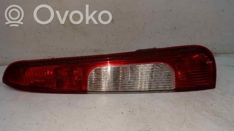 Rear/tail lights