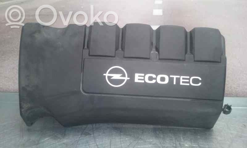 Opel Corsa D Motorabdeckung 