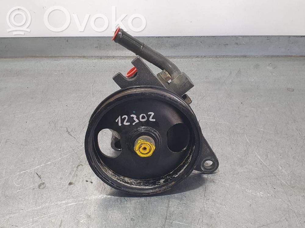 KIA Shuma Ohjaustehostimen pumppu 