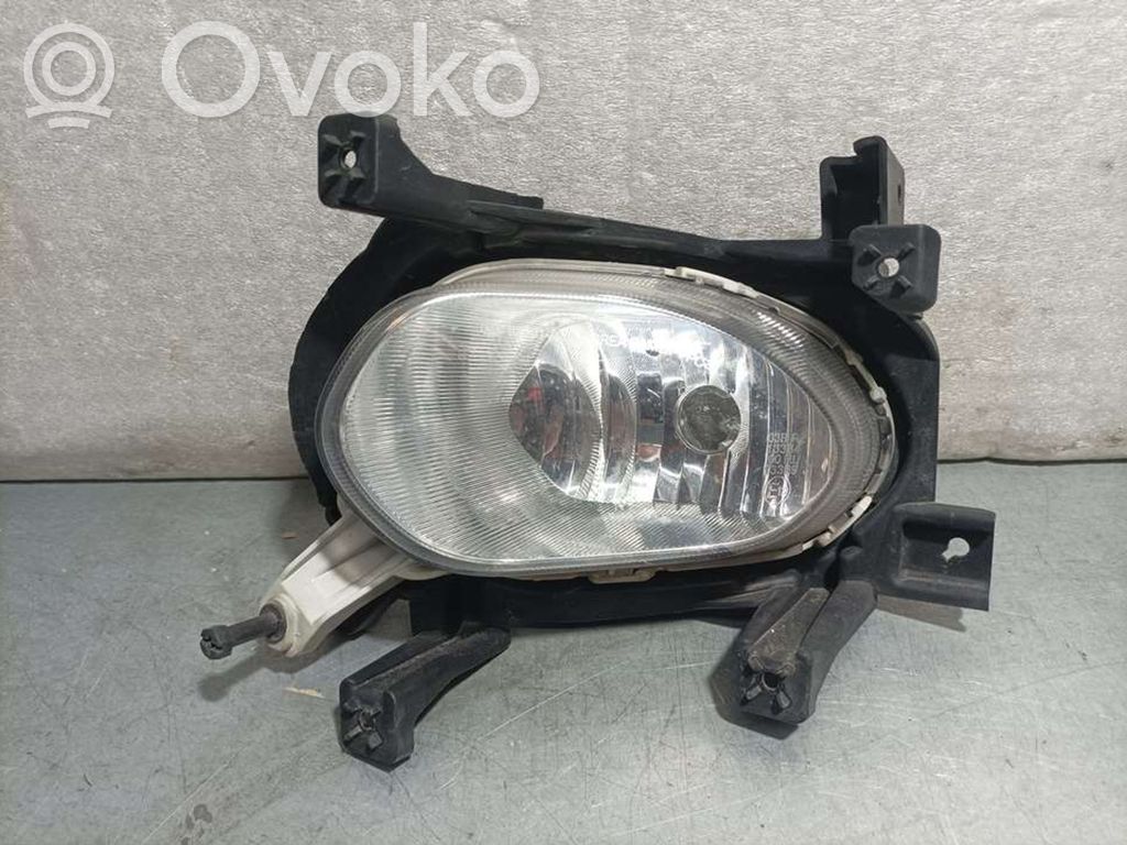 Miglas lukturis priekšā   92201A2L