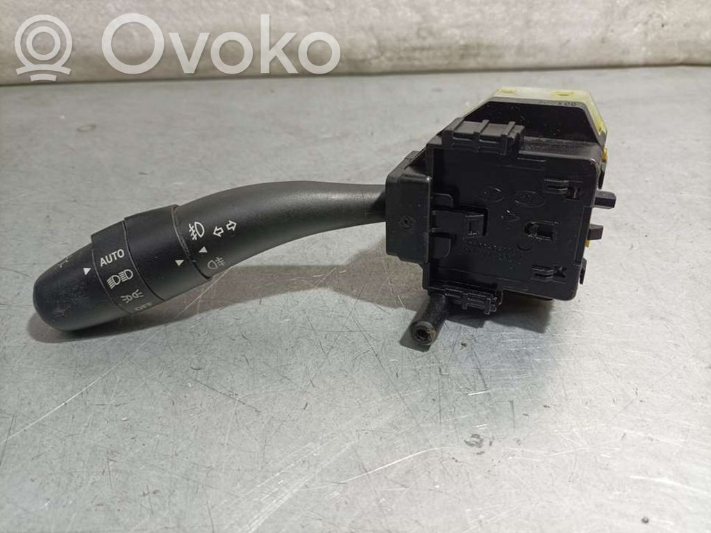 Interruptor de luz   934102R050