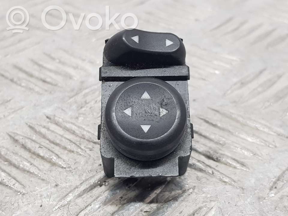 Fiat Tipo Wing mirror switch 