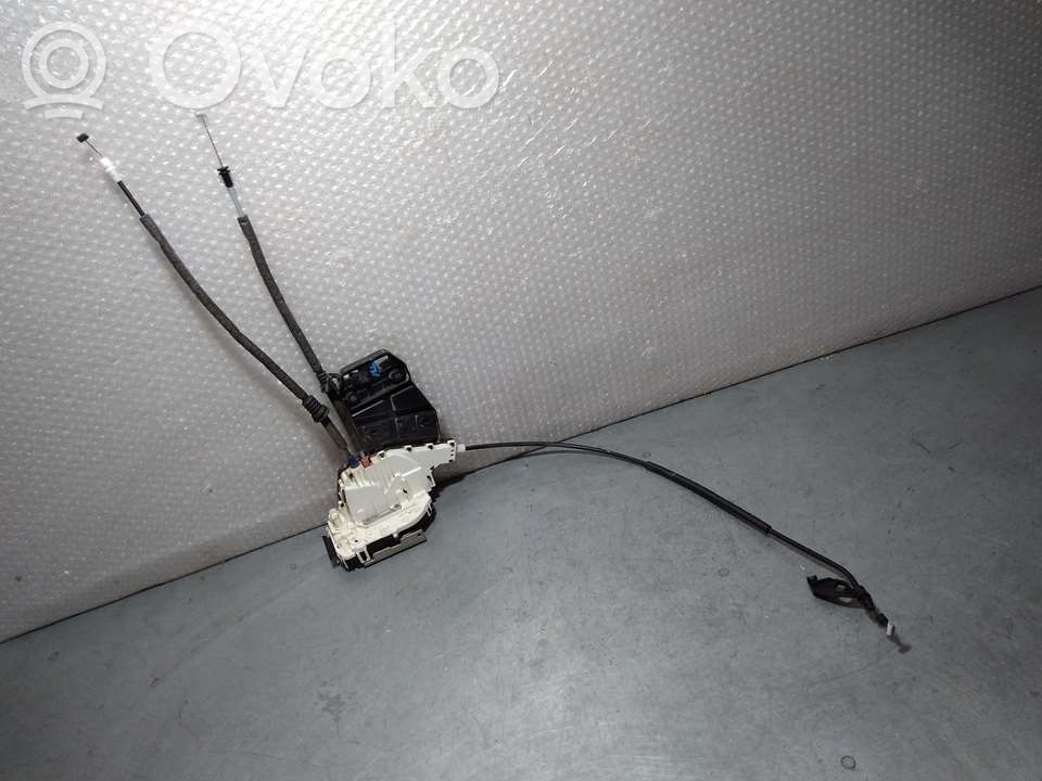 Jeep Compass Cerradura de puerta trasera 
