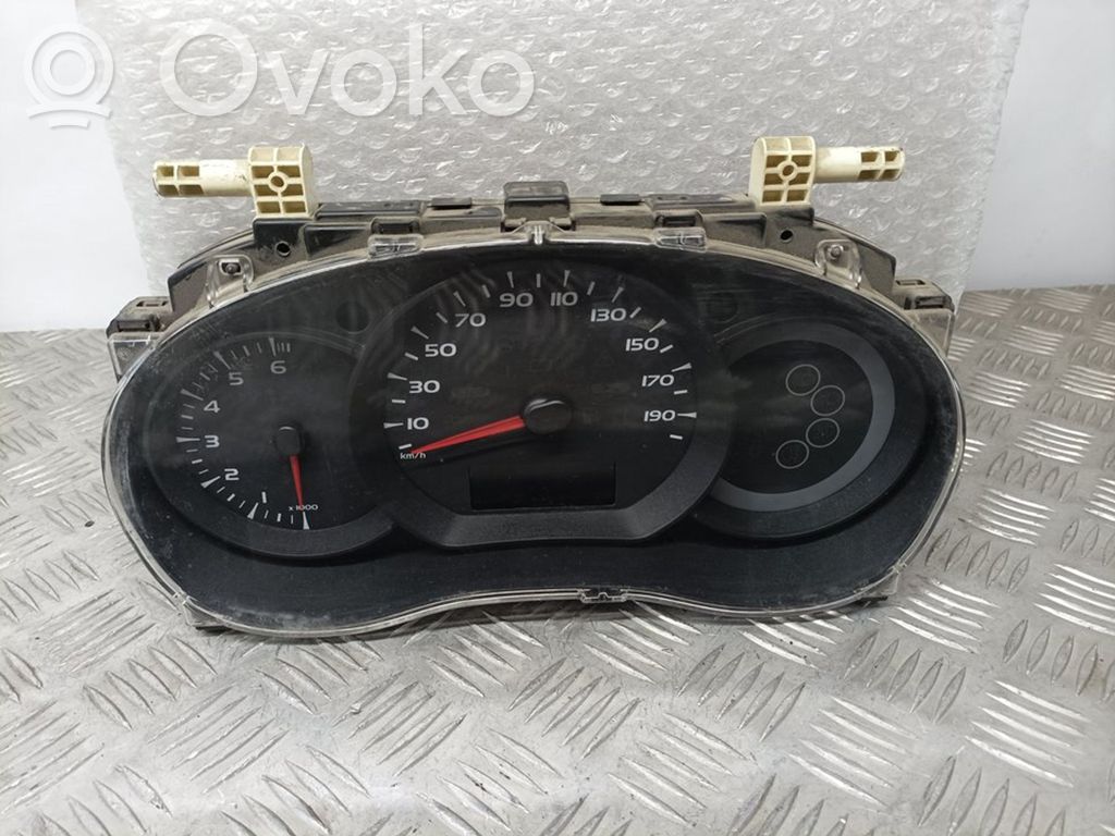 Renault Kangoo II Geschwindigkeitsmesser Cockpit 