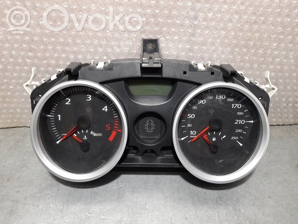 Renault Megane II Tachimetro (quadro strumenti) 