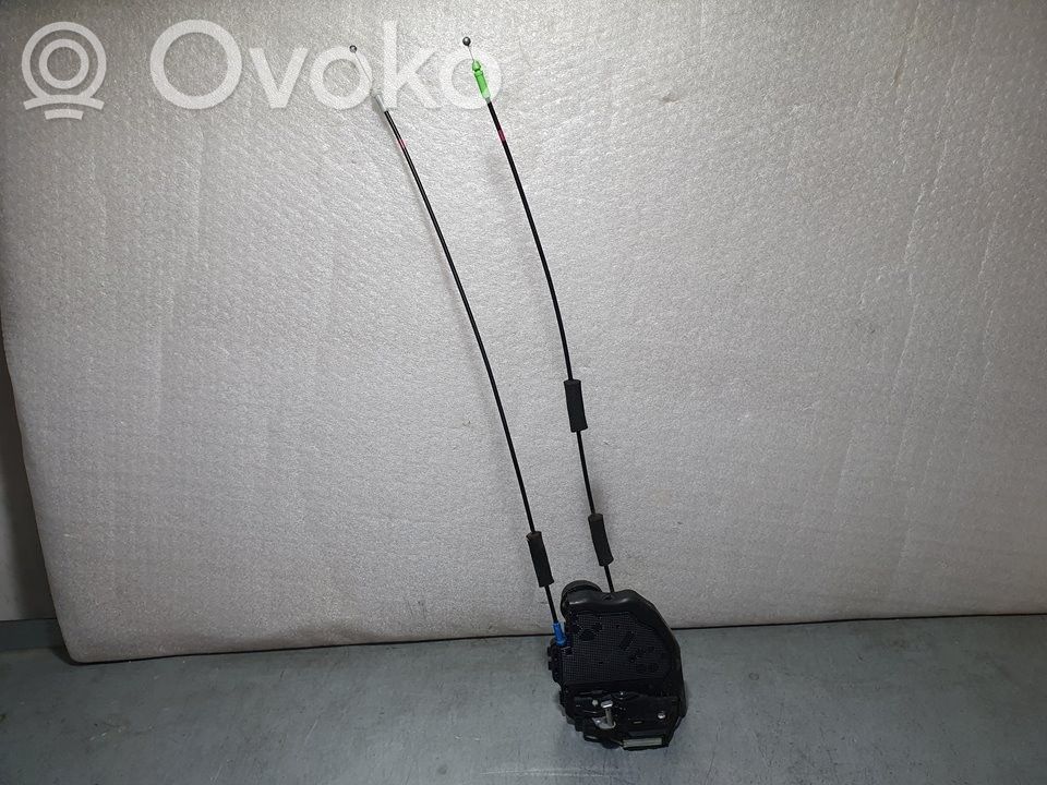 Toyota Land Cruiser (HDJ90) Încuietoare ușă spate 