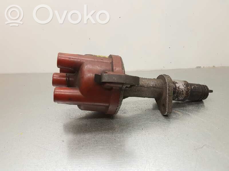 Renault 9 Spark distributor 