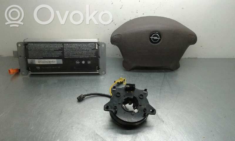 Turvatyynysarja paneelilla   09138357,MARRON