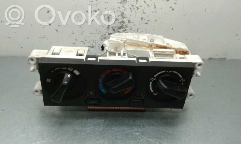 Nissan Almera N16 Climate control unit 