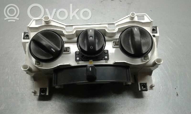 Fiat Punto (176) Climate control unit 
