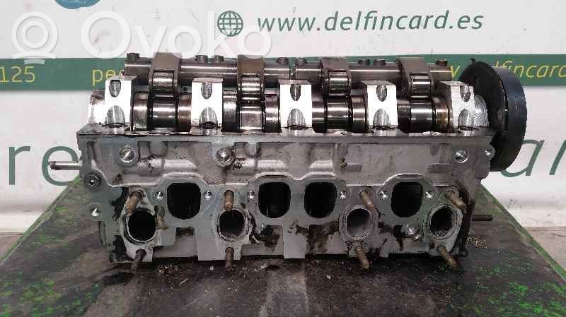 Culata del motor   038103373R