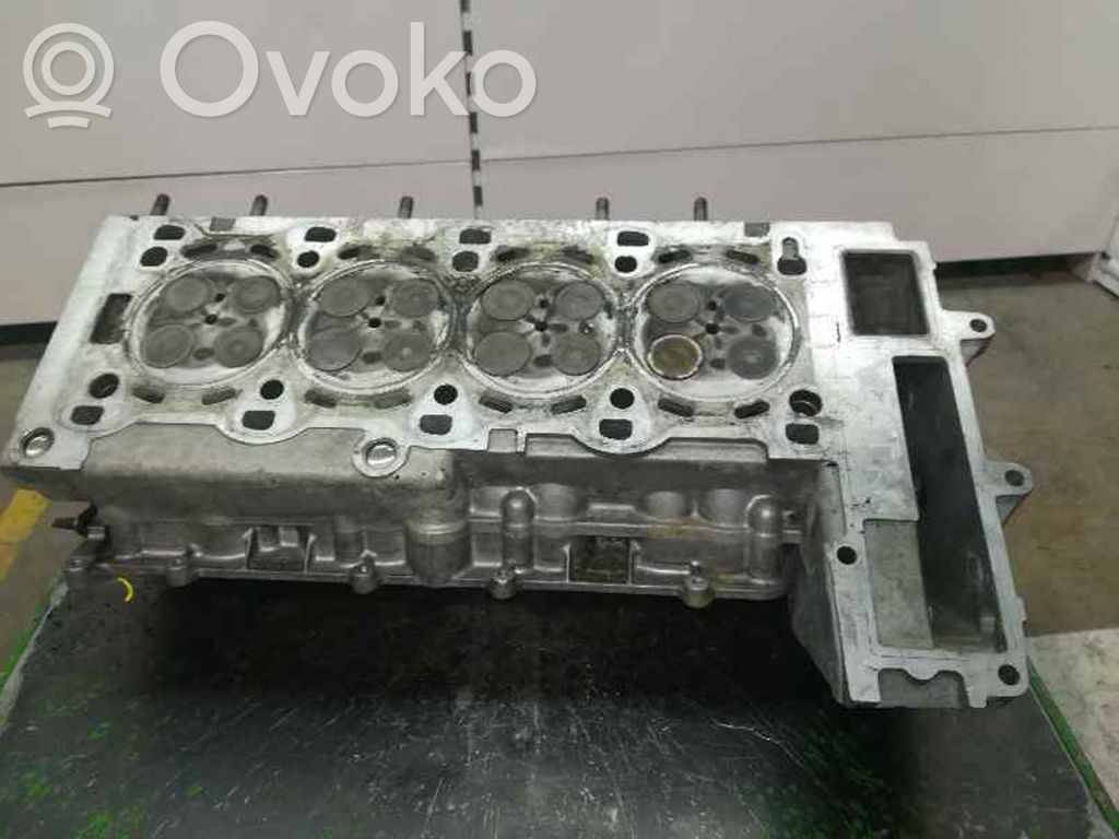Opel Vectra B Engine head 