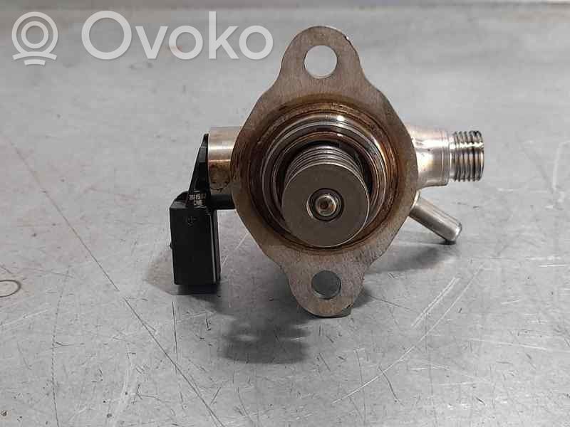 Bomba interna de combustible   05E127027D,DELPHI