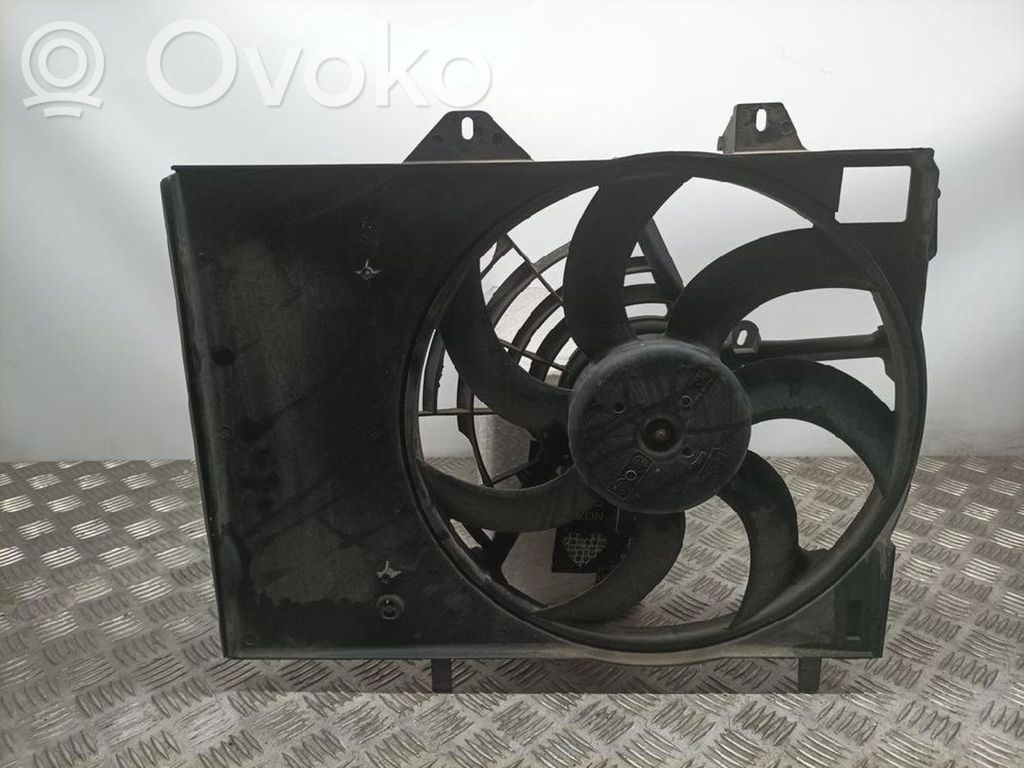 Peugeot 2008 I Elektryczny wentylator chłodnicy 