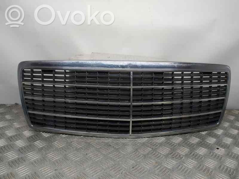 Mercedes-Benz S W140 Atrapa chłodnicy / Grill 