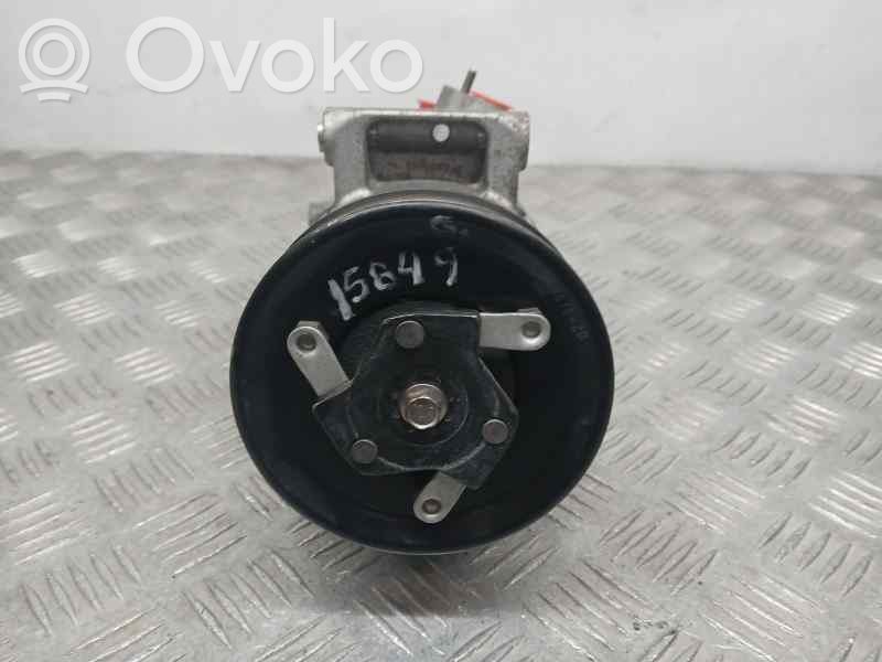 Volkswagen Caddy Compressore aria condizionata (A/C) (pompa)