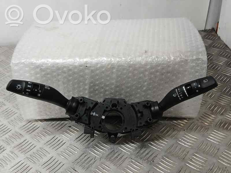 Commodo d'essuie-glace   93403D4952
