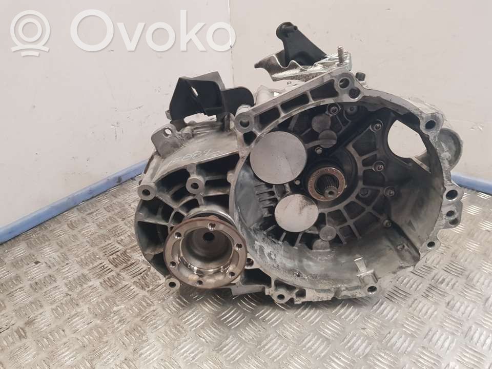 Volkswagen Scirocco Cutie viteze manuală cu 5 trepte 