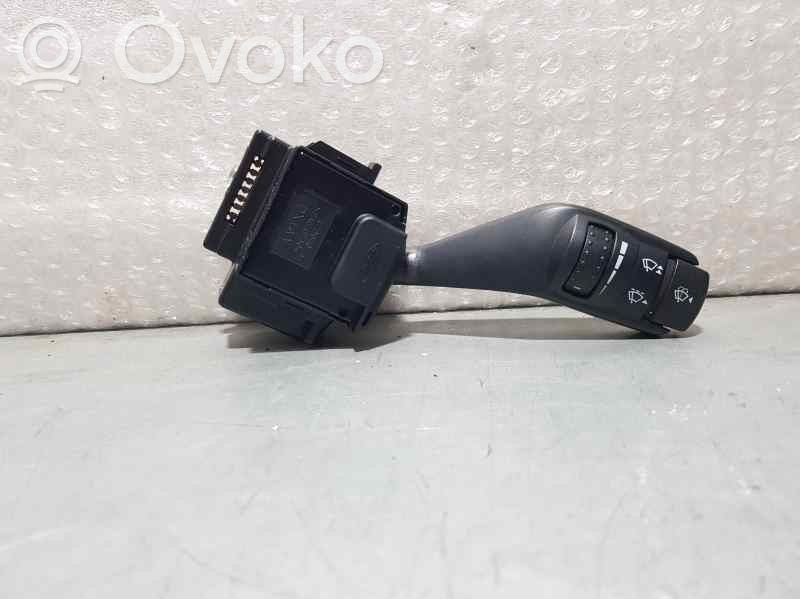 Pyyhkijän vipu   17A553BD
