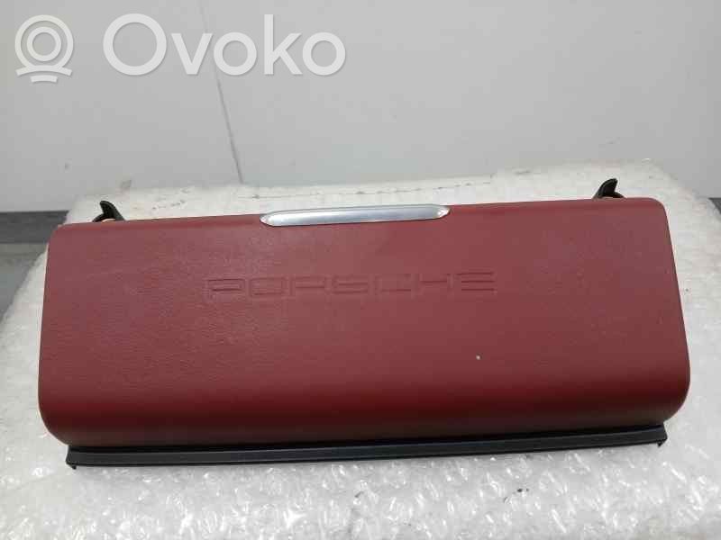 Guantera   95B858100QFKZ