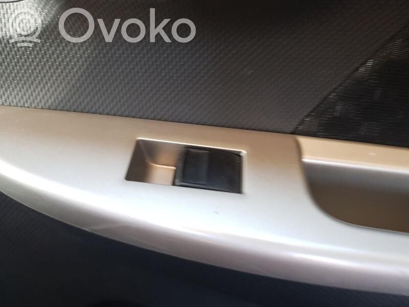 Toyota Urban Cruiser XP110 Interruttore di controllo dell’alzacristalli elettrico 