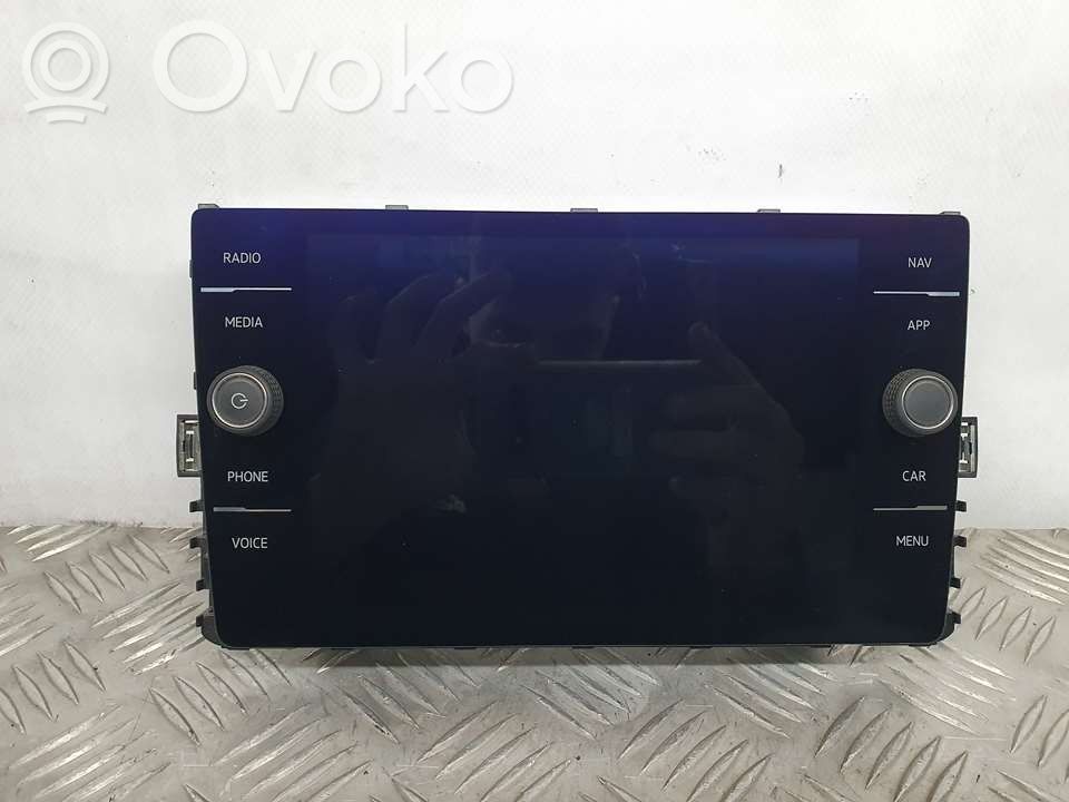 Volkswagen Tiguan Unitate principală radio/CD/DVD/GPS 