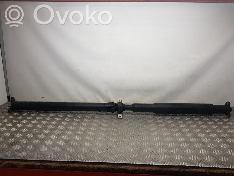 BMW 3 F30 F35 F31 Kardanas komplekte 