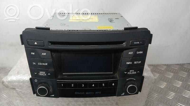 Hyundai i40 Panel / Radioodtwarzacz CD/DVD/GPS 