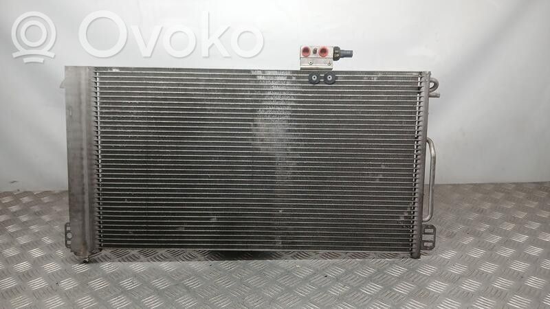 Mercedes-Benz SLK R171 Radiatore di raffreddamento A/C (condensatore)