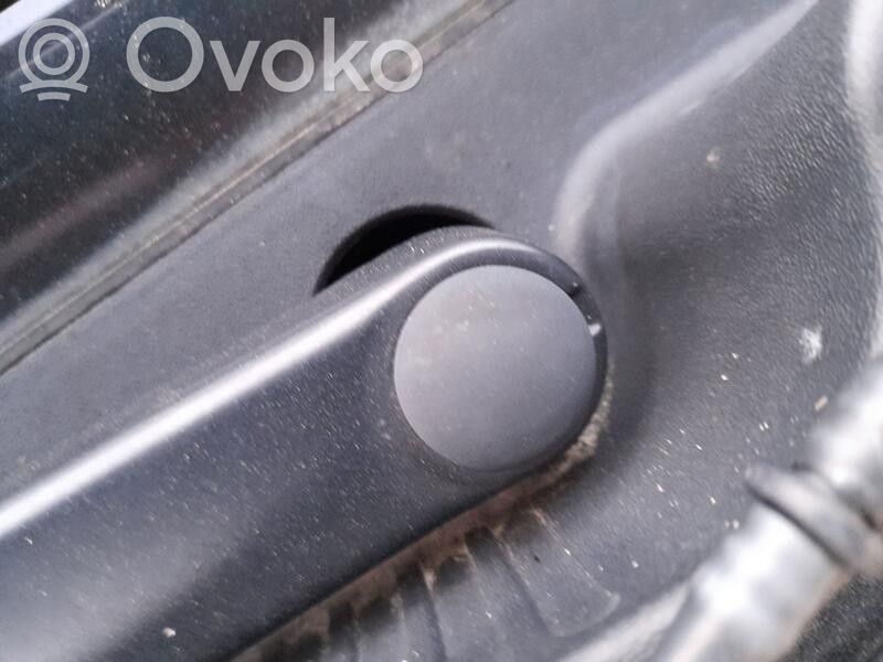 Volkswagen Golf VI Wischergestänge Wischermotor vorne 