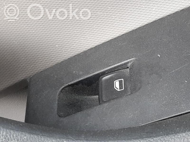 Seat Toledo IV (NH) Interruttore di controllo dell’alzacristalli elettrico 