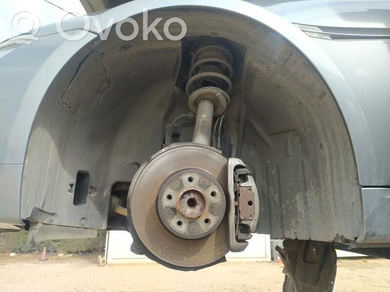 BMW 6 E63 E64 Priekinis posparnis 