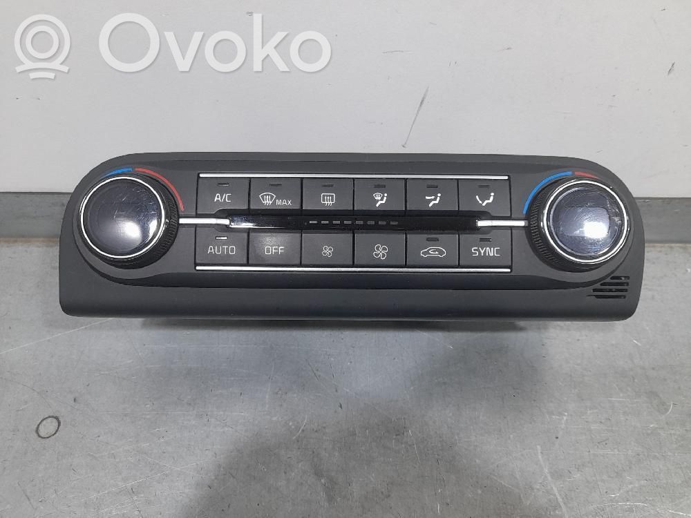 KIA Xceed Climate control unit 