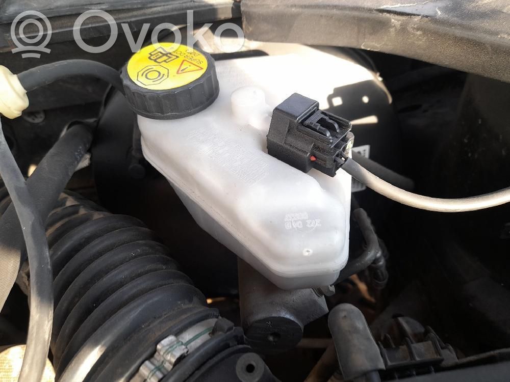 Ford Mondeo Mk III Pompă centrală de frână 
