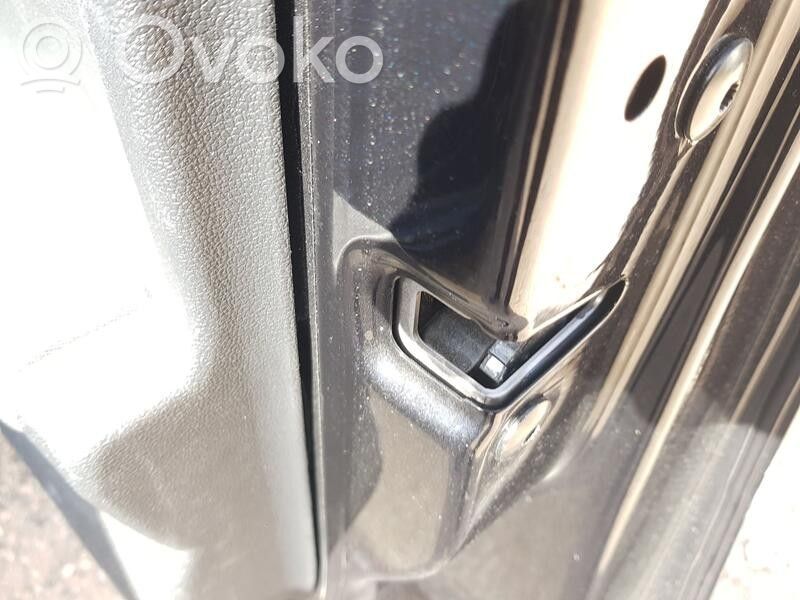 Volkswagen Taigo Serratura portiera anteriore