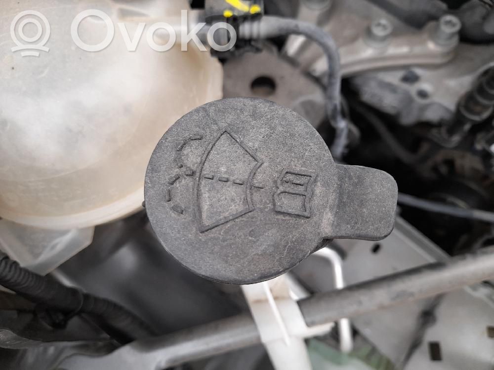 Opel Crossland X Zbiornik płynu do spryskiwaczy szyby przedniej / czołowej 