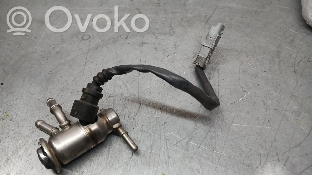 Nissan NV250 Injector combustibil 