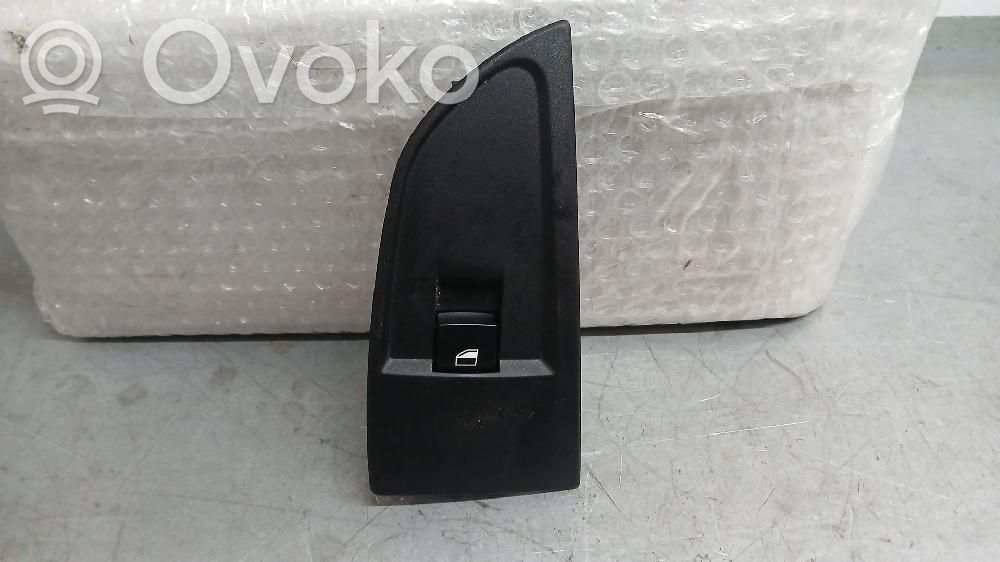 Przyciski szyb   61319208107