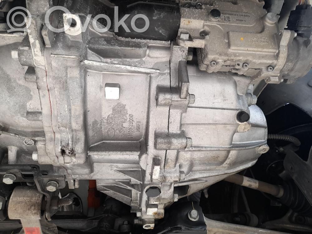 KIA Niro Cutie viteze manuală cu 5 trepte 