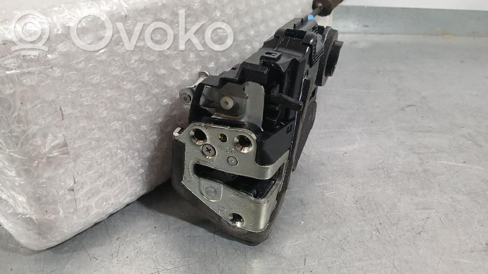 Toyota Corolla E210 E21 Cerradura de puerta trasera 