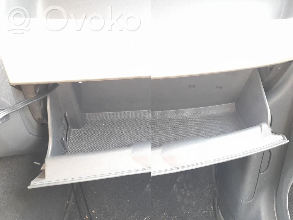 Guantera   A4546800791