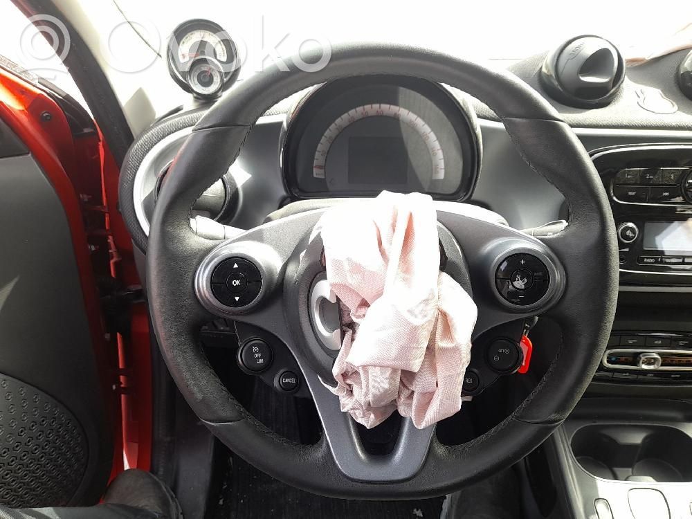 Smart ForFour II W453 Stūre 